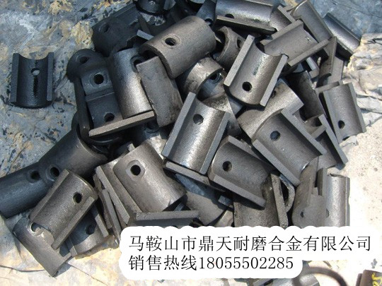 中聯(lián)重科LTUH90B攤鋪機螺旋葉輪、中聯(lián)重科護瓦、履帶板廠(chǎng)家供應